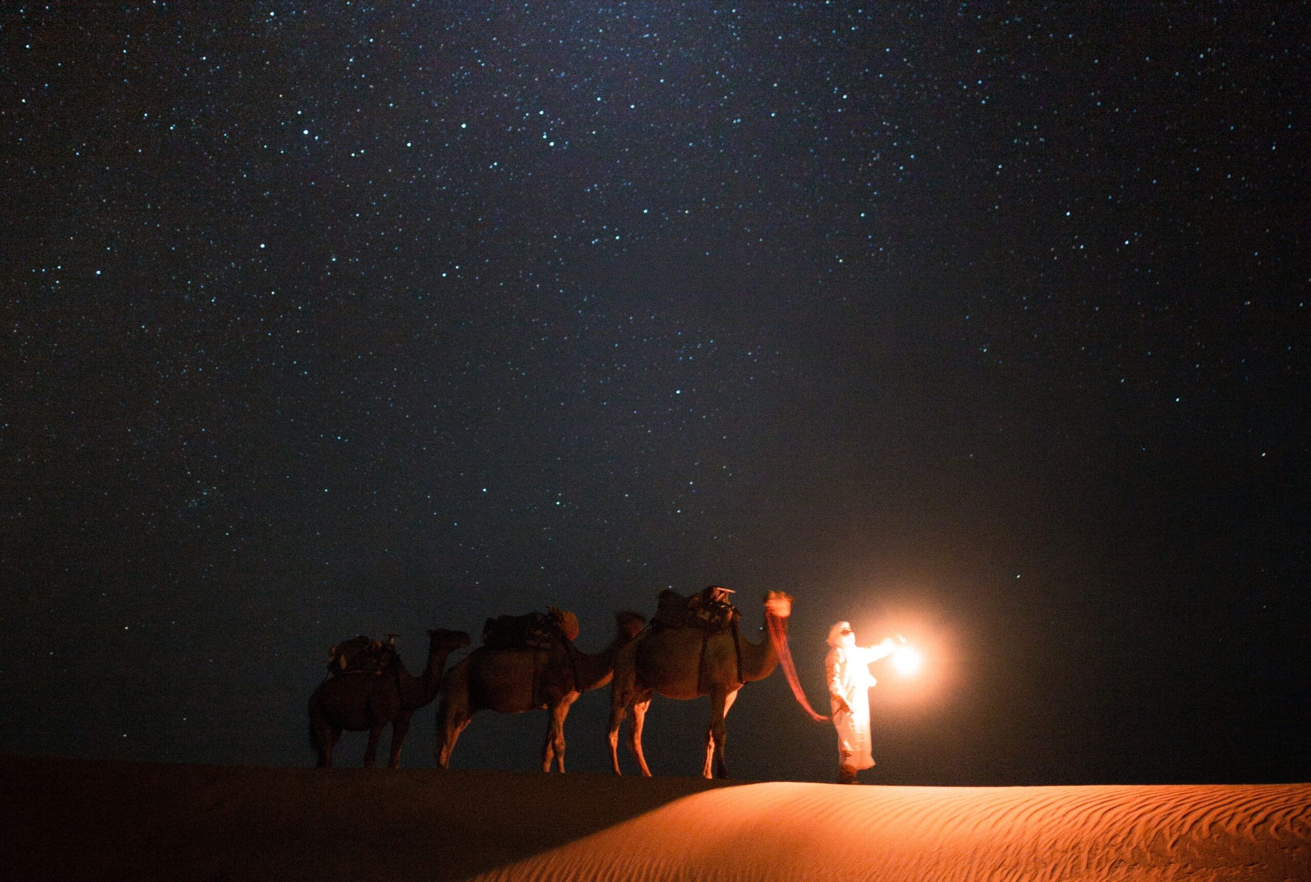 Sahara-Desert-at-Night